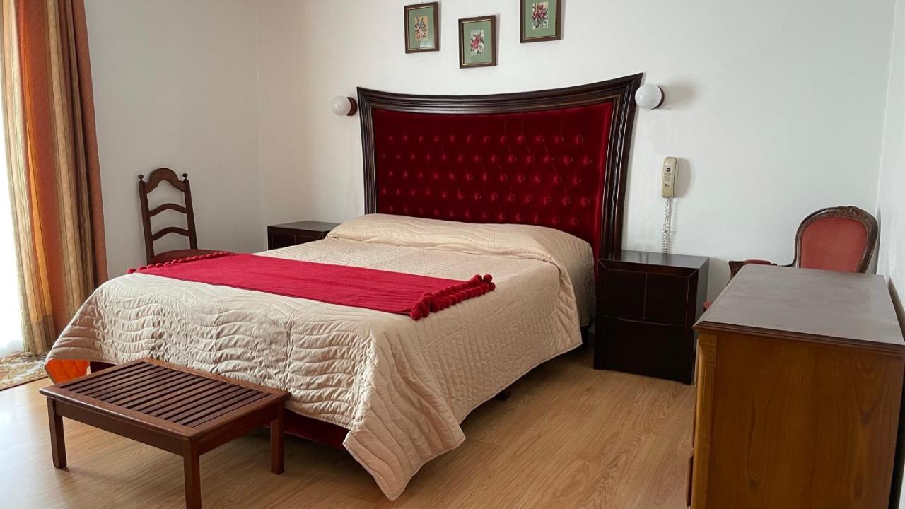 Pensao Vista Bela Hotel มีรันดา โด โดว์โร ภายนอก รูปภาพ