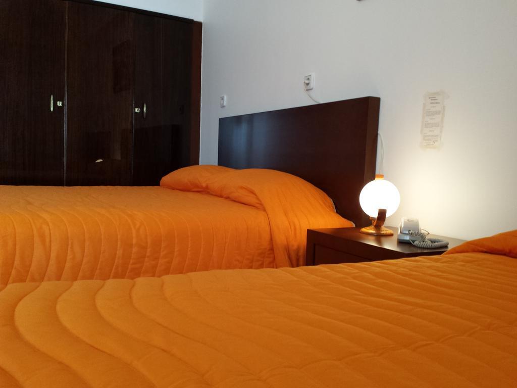 Pensao Vista Bela Hotel มีรันดา โด โดว์โร ภายนอก รูปภาพ